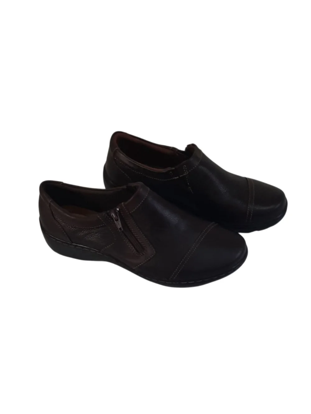 Clarks Women's Cora Giny Loafer Size 8 Zip bootie ,Brown Leather Comfy Shoe Flat